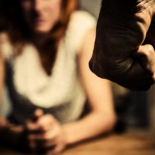 VIOLENCIA INTRAFAMILIAR